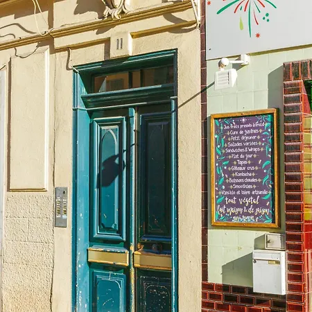 Refait A Neuf Quartier Du Port ניס