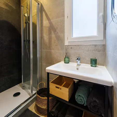 Refait A Neuf Quartier Du Port * Nice